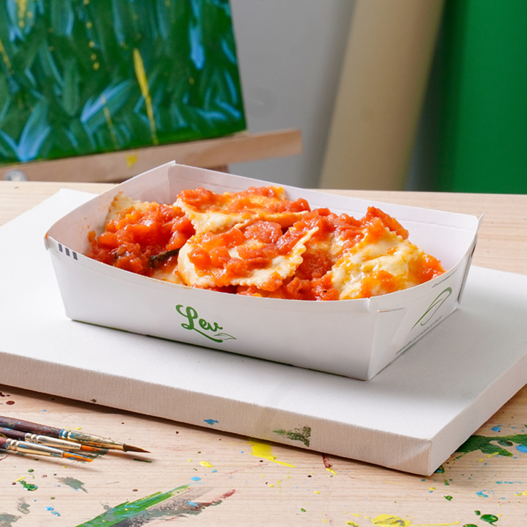 Ravioli de Muçarela de Búfala e Manjericão ao Molho Pomodoro