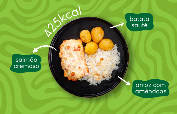 Salmão ao Molho Cremoso, Arroz com Amêndoas e Batata