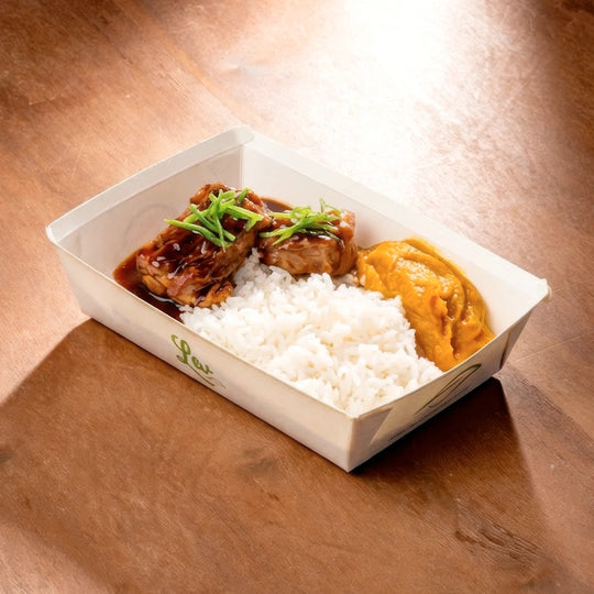 Costela suína, arroz japonês a purê de abóbora