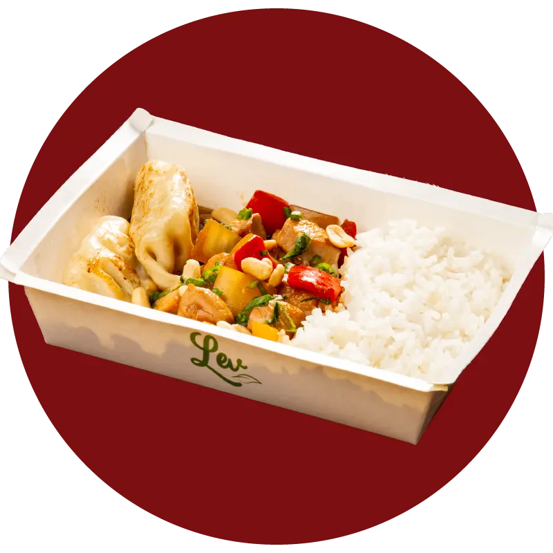 Frango xadrez, arroz japonês e guioza suíno — collection